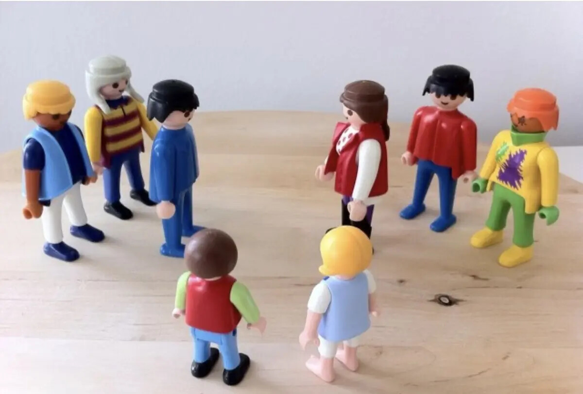 Figuren bei einer systemischen Aufstellung